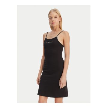 Rochie mini cu decolteul drept și bretelele subțiri