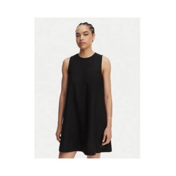 Rochie mini lejera la baza gatului