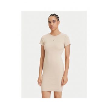 rochie scurta cambrata la baza gatului