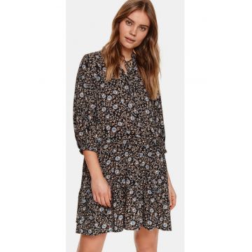 Rochie cu croiala lejera si model floral