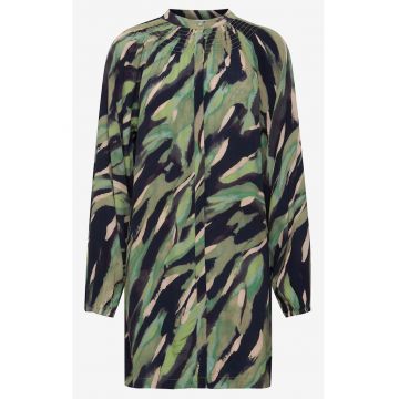 Rochie dreapta cu nasturi