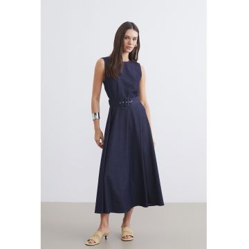 Rochie evazata cu o curea in talie - Bleumarin