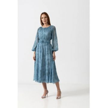 Rochie midi vaporoasa cu broderie florala