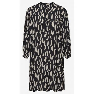 Rochie tunica cu print.