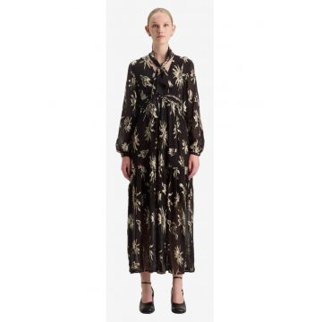 Rochie vaporoasa cu esarfa