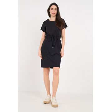Rochie cu model uni si terminatie cu snur de ajustare - Negru