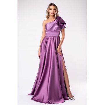 Rochie Fiore lila cu volan 3D pe umar