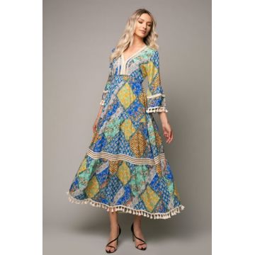 Rochie Malini Boho style accesorizata cu franjuri