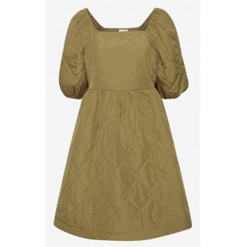 Rochie matlasata cu maneci bufante