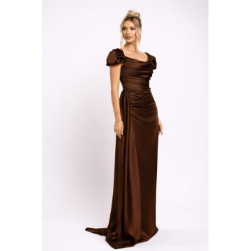 Rochie Nisa maro de ocazie cu umeri bufanti