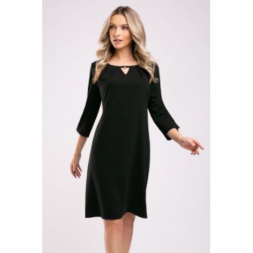 Rochie Triniti neagra accesorizata pe maneca