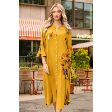 Rochie Verina mustar marime mare cu figurine cusute manual