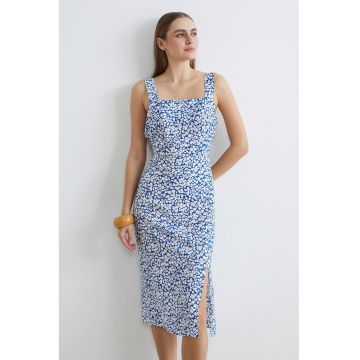 Rochie cu croiala dreapta - model si slit lateral - Alb/Albastru deschis