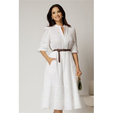 Rochie DY Fashion alba din bumbac cu insertii perforate si curea in talie