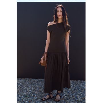 Rochie midi cu croiala evazata - Maro inchis