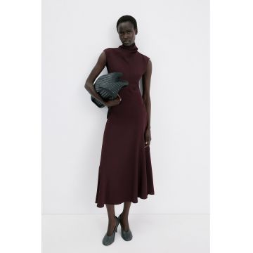 Rochie midi cu croiala pe bie - Visiniu