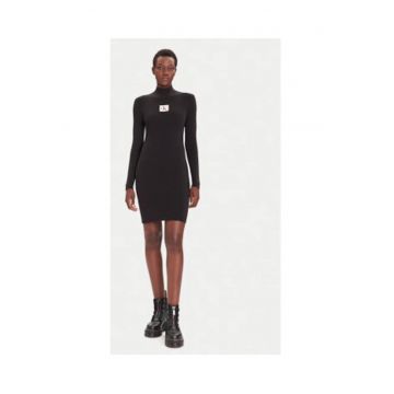 Rochie mini cambrata cu striatii