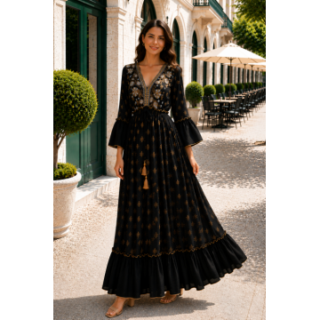 Rochie lunga de vara neagra cu broderie bej