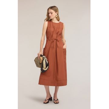 Rochie evazata din bumbac cu buzunare - Maro