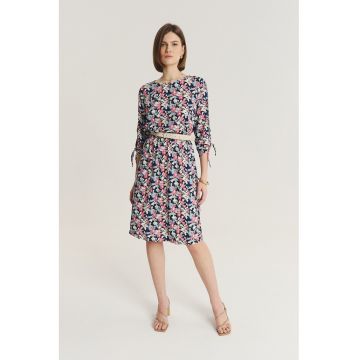 Rochie cu model si maneci 3/4 - Alb/Roz/Bleumarin