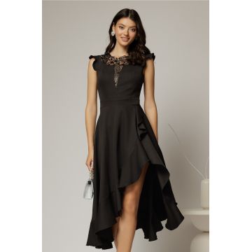 Rochie DY Fashion neagra asimetrica cu aplicatii la decolteu si volanas