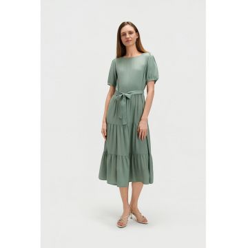 Rochie stratificata cu cordon in talie - Verde pal