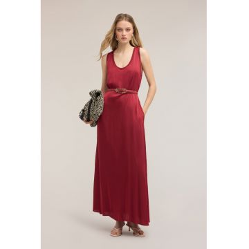 Rochie lunga cu buzunare laterale - Rosu inchis