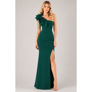Rochie lunga de ocazie ORYANA, cu siraguri si detaliu floral pe umar, Verde Smarald