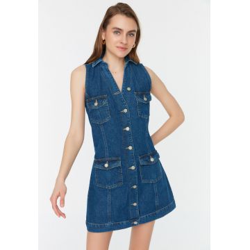 Rochie din denim cu buzunare cu clapa