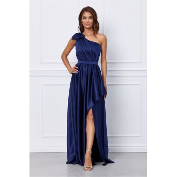 Rochie MBG bleumarin din satin cu aplicatie la umar