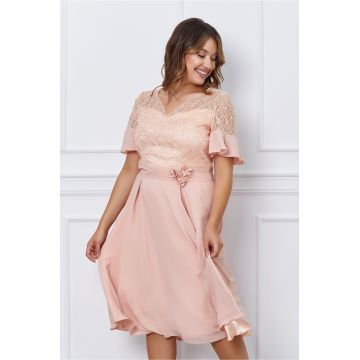 Rochie Viviana peach cu dantela la bust