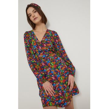 Medicine rochie mini, evazati