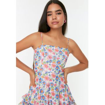 Rochie vaporoasa cu model floral si bretele inguste