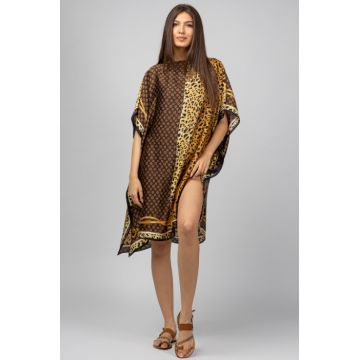 Rochie de plaja tip poncho din matase imprimat cu model animal print pe fond maron