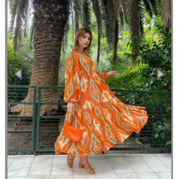 Rochie din voal portocalie cu volane si imprimeu cu motiv oriental