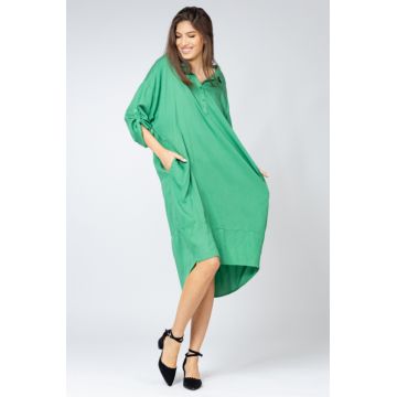 Rochie verde smarald Stella Milani din tencel, cu inel metalic pe spate