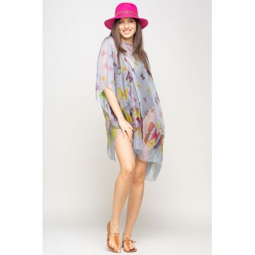 Rochie de plaja tip poncho cu fluturi pe fond gri deschis, vascoza