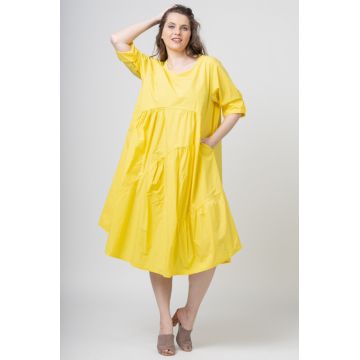 Rochie galbena oversize, cu trei volane asimetrice, din poplin satinat