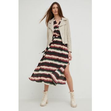 Answear Lab rochie culoarea bej, maxi, evazati