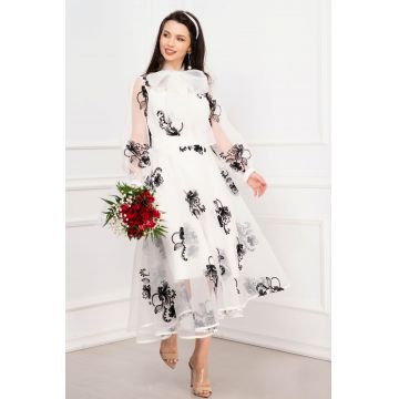 Rochie de lux Daiana de cununie din organza cu flori brodate