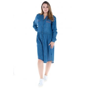 Rochie de denim cu buzunare pe piept