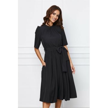 Rochie Dy Fashion neagra cu pliuri la bust si cordon in talie