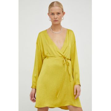 American Vintage rochie culoarea galben, mini, drept