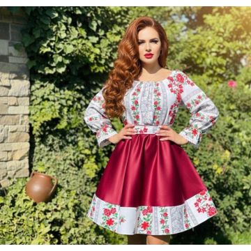 Rochie Traditionala stilizata Melania