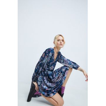 Medicine rochie mini, evazati