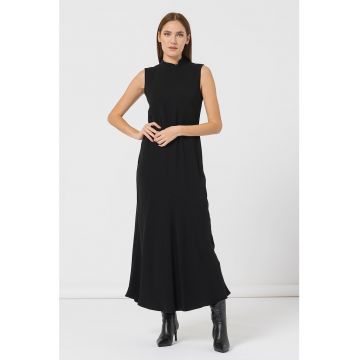 Rochie evazata fara maneci