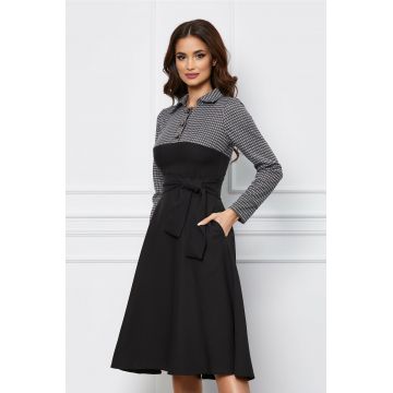 Rochie Moze neagra cu carouri la bust si cordon in talie