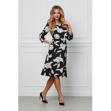 Rochie cu model floral si maneci 3/4