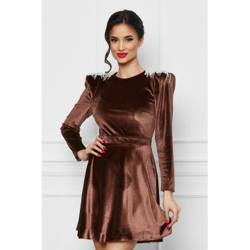 Rochie Dy Fashion maro din catifea cu franjuri la umeri