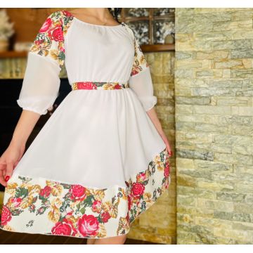 Rochie cu motive florale eleganta Teuta 2